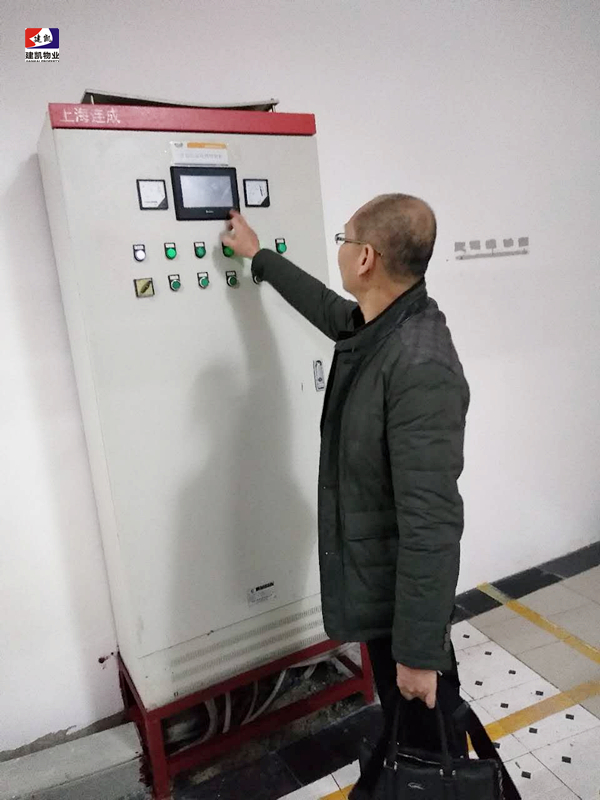 2018-02-26-4000926d31-317d-4a5e-96e0-1df89cdd7e5f (1).jpg